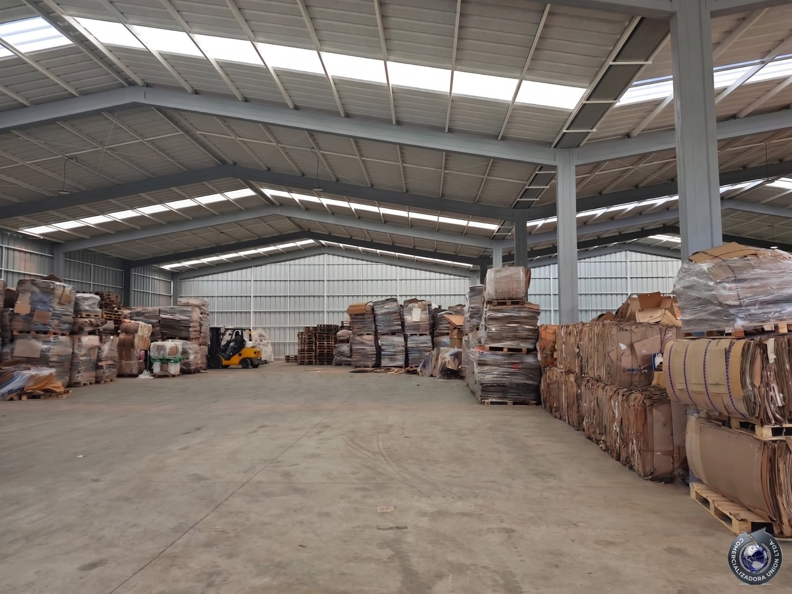 Interior de la planta de reciclaje